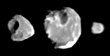 Внутренние спутники: Амальтея, Теба, Метида (монтаж снимков зонда Galileo)